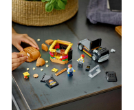 LEGO City 60404 Ciężarówka z burgerami - 1202678 - zdjęcie 13